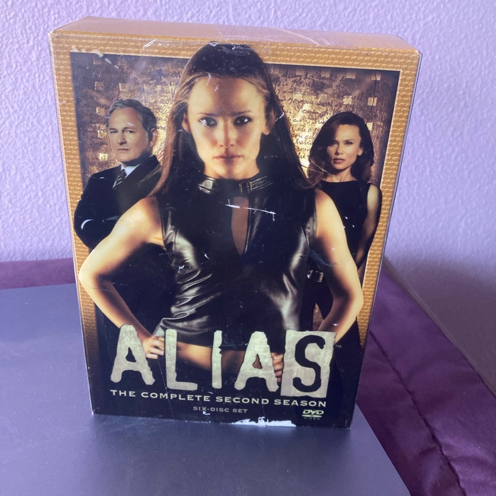 Alias: The Complete Second Season DVD Set